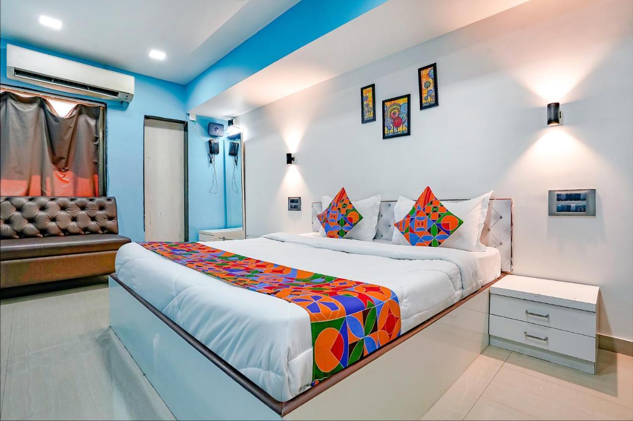 Hotel Fabexpress White House - Nr Midc Khargar à Koparpāda Extérieur photo